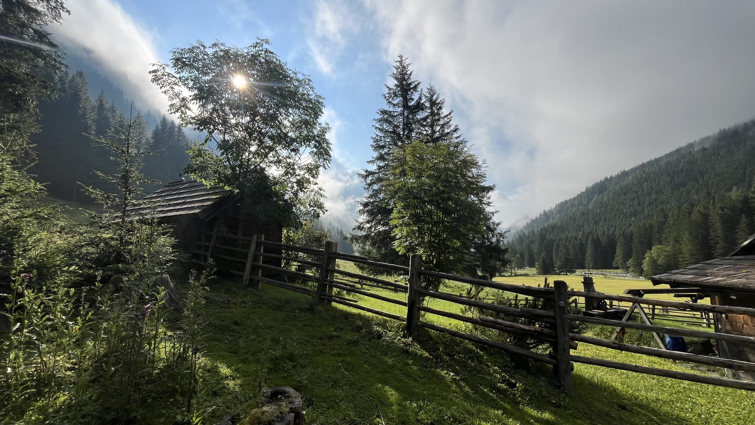 Morgendliche  Stimmung im hinteren Weißpriach